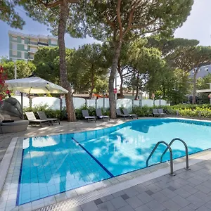 Adriatica Con Piscina Hotel Riccione