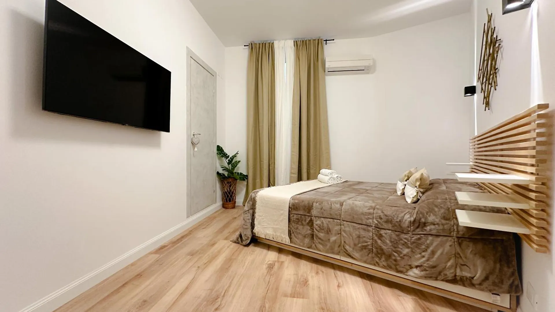Colosseum Luxury Guest House Rome