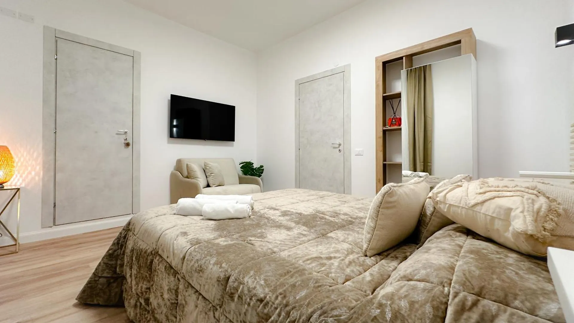 Colosseum Luxury Guest House Rome